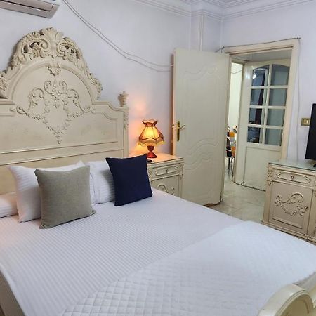 Elegant Apartment In Sheraton Heliopolis Kairo Eksteriør billede